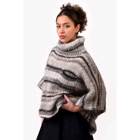 Brunello Cucinelli Grey Mohair Striped Turtle Neck Sweater Size XXS - Picture 3 of 3